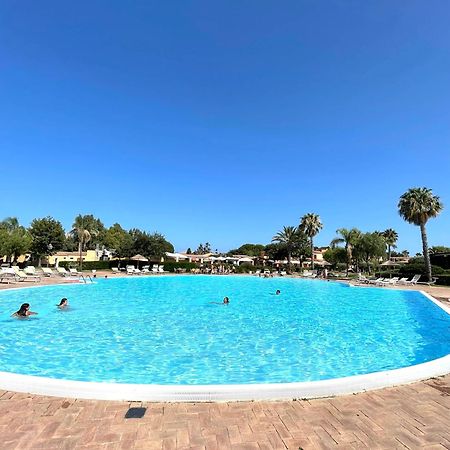 Amarestyle Igv Club Santagiusta Hotel Коста Рей Екстериор снимка