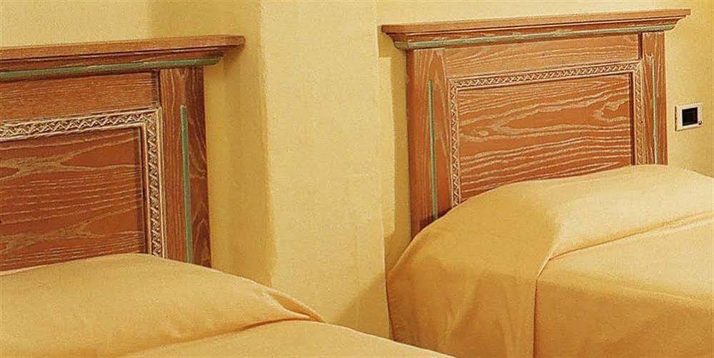 Amarestyle Igv Club Santagiusta Hotel Коста Рей Екстериор снимка